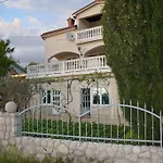 Πανσιόν Dida Moj